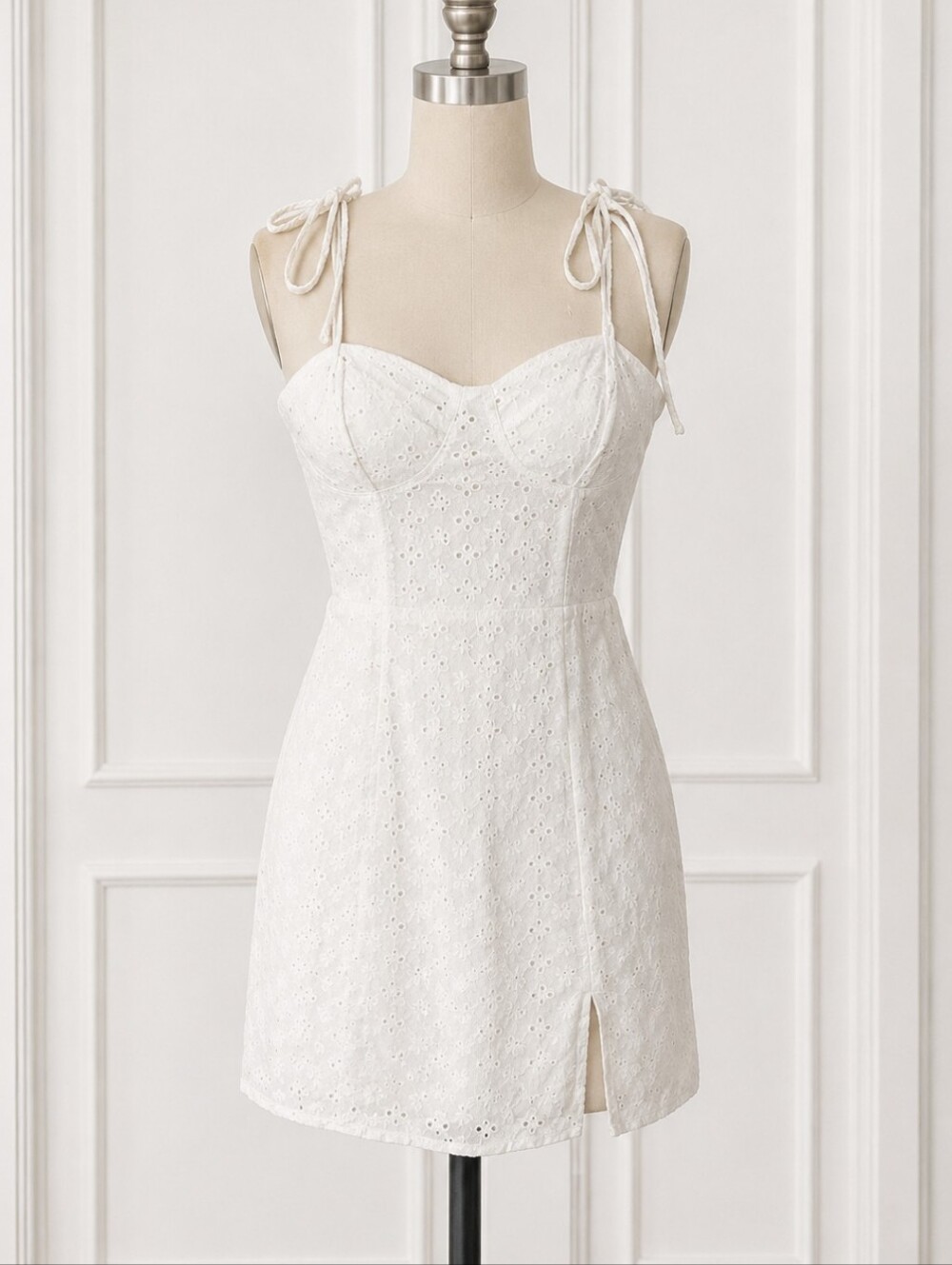 Aeropostal Cotton Eyelet Dress Size XS Off White Flirty & Fun